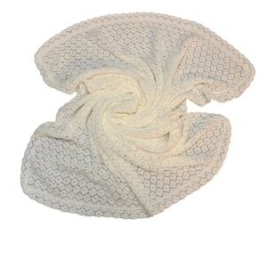Handmade Hand Knit Blanket Solid White Lace Look Scalloped Edge 58" X 46" NEW